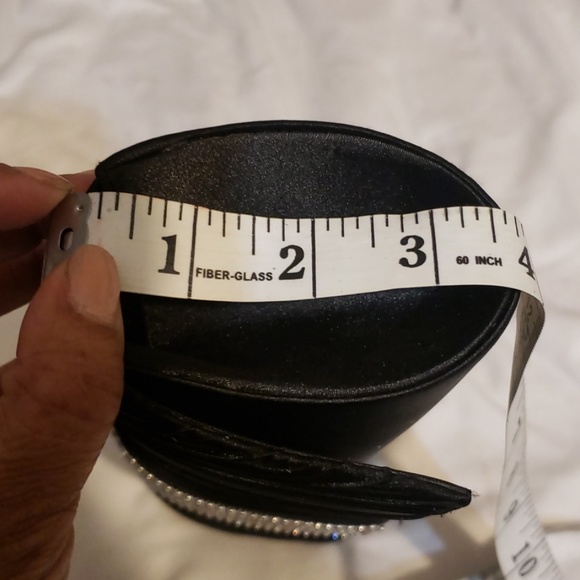 Clutch - Picture 5 of 8